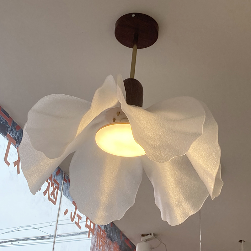 Lustre de plástico com pétalas - 3D Printing Warehouse avaliação e preço